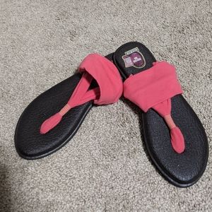 New sanuk coral yoga sling 2 sandals